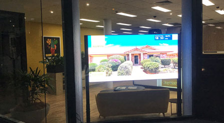 Affichage d'affiche LED avec haute luminosité 5000 lentes pour la fenêtre du magasin de détail en Australie