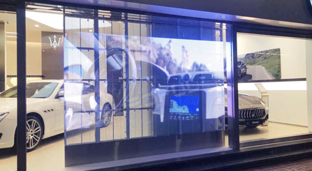 Écran LED transparent TGC pour Maserati Shop